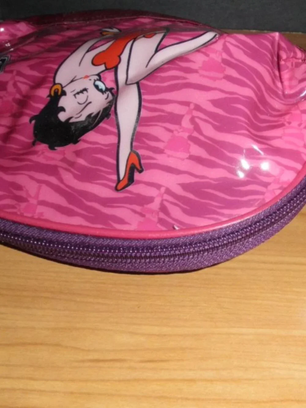 NEW BETTY BOOP ZIPPERED MAKE-UP, ACCESSORY, CLUTCH PLASTIC BAG (7.5